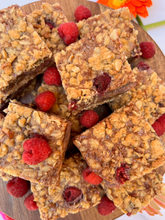 Cargar imagen en el visor de la galería, Cuadritos de limón y frambuesa
