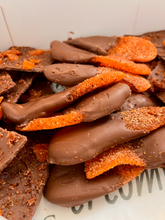 Cargar imagen en el visor de la galería, Caja de Chocochile
