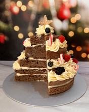Cargar imagen en el visor de la galería, Pastel de Árbol Navideño

