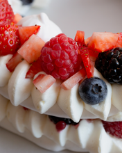 Cargar imagen en el visor de la galería, Corona de Pavlova
